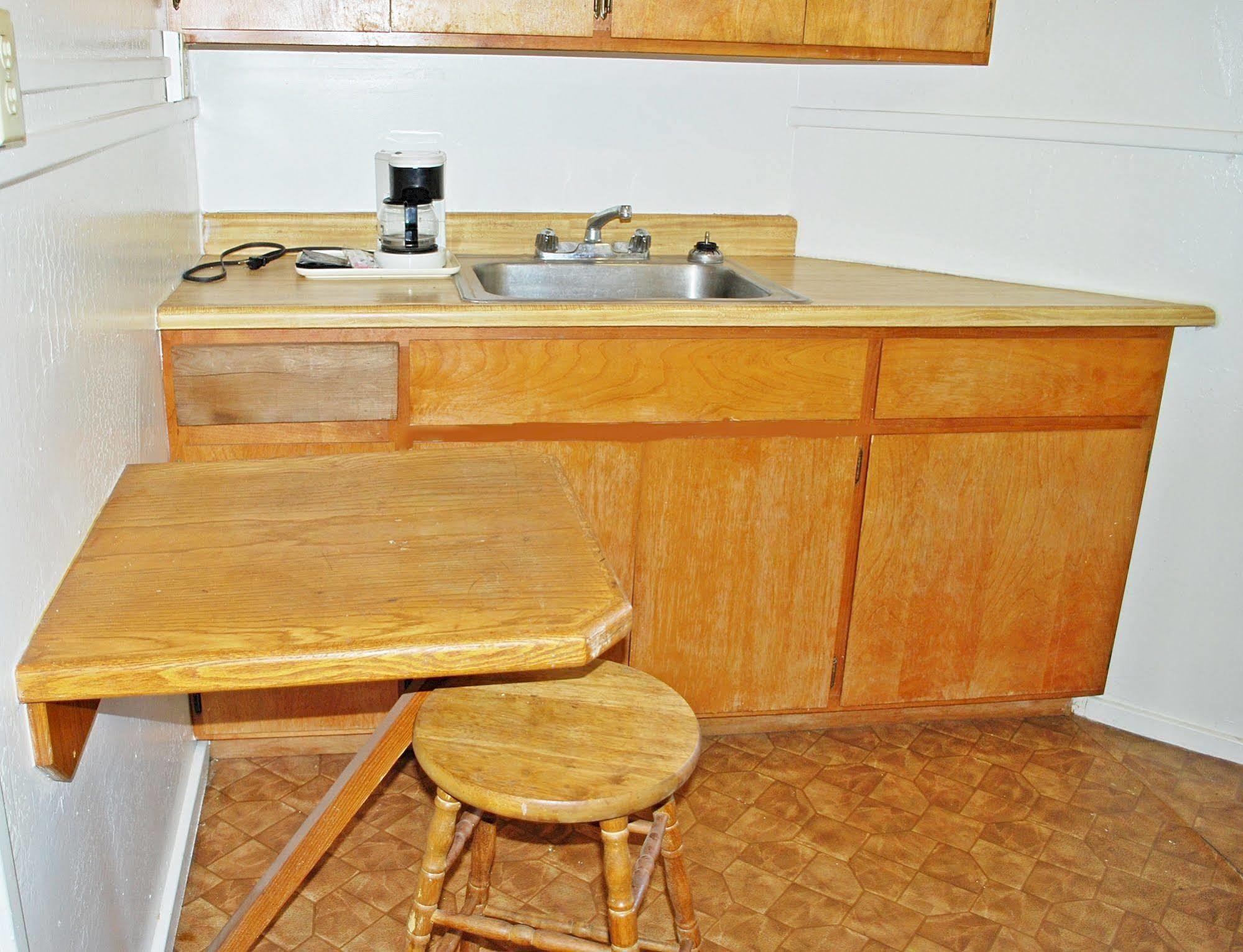 Oregon Motel 8 And Rv Park Klamath Falls Bagian luar foto