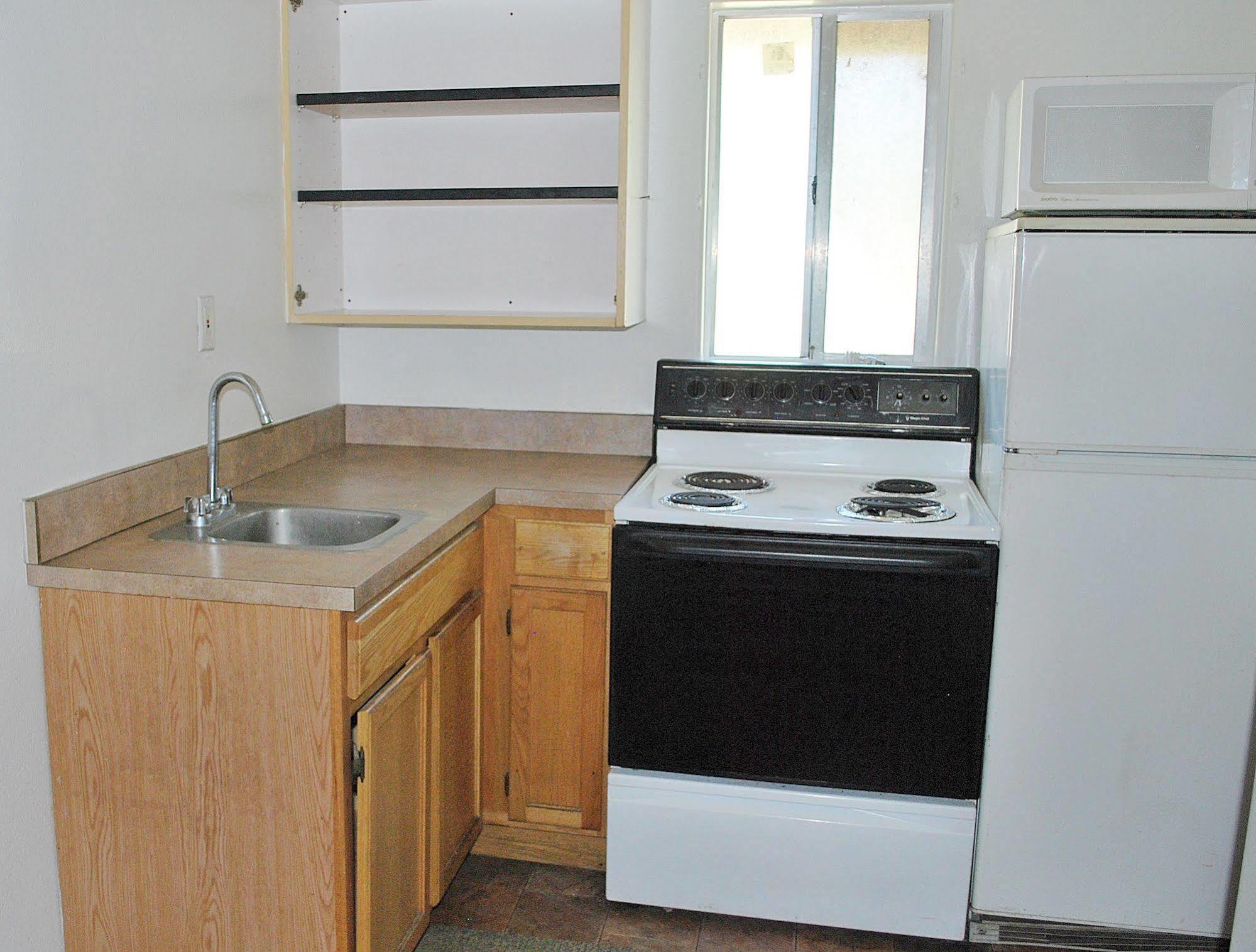 Oregon Motel 8 And Rv Park Klamath Falls Bagian luar foto