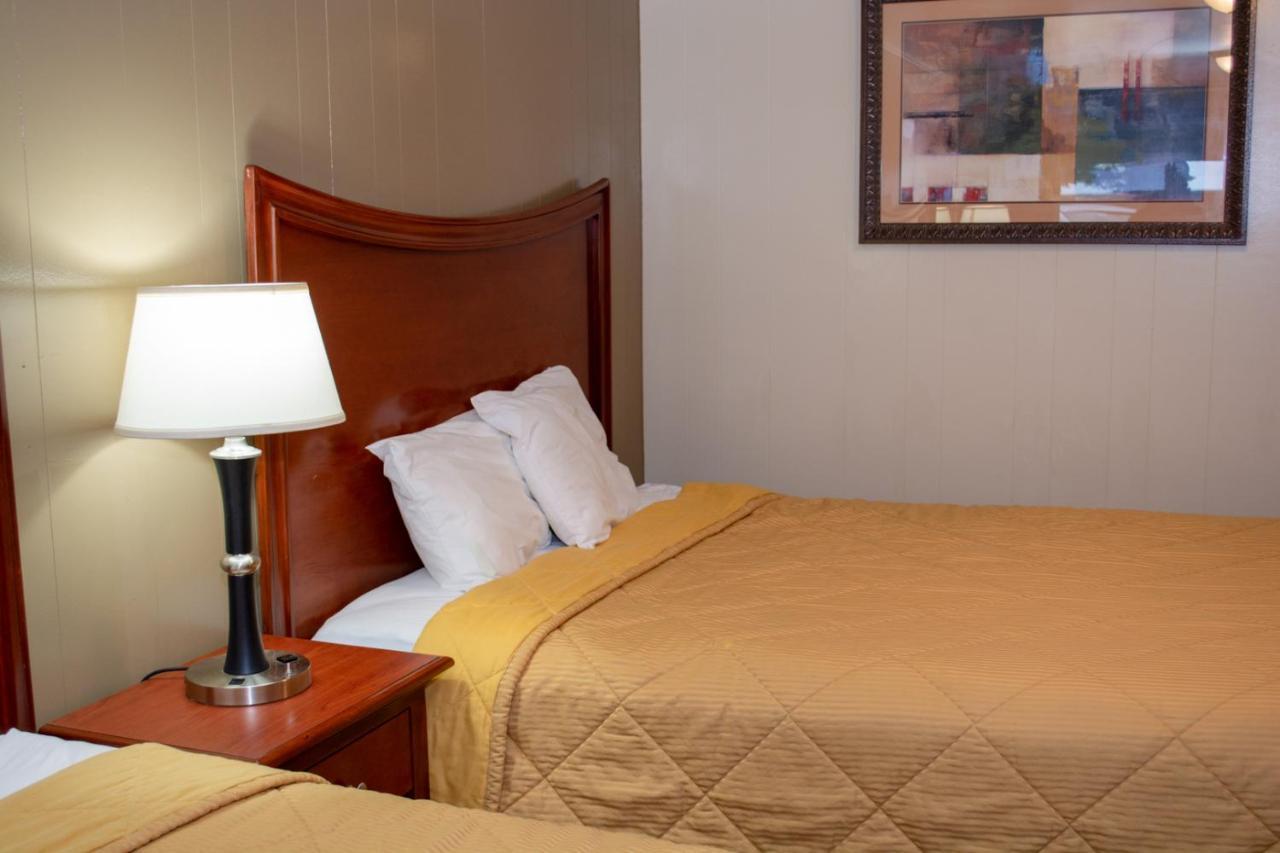 Oregon Motel 8 And Rv Park Klamath Falls Bagian luar foto