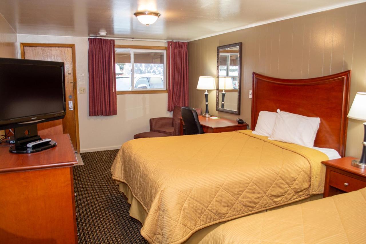 Oregon Motel 8 And Rv Park Klamath Falls Bagian luar foto
