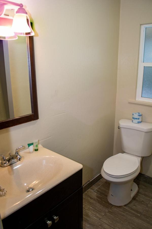 Oregon Motel 8 And Rv Park Klamath Falls Bagian luar foto