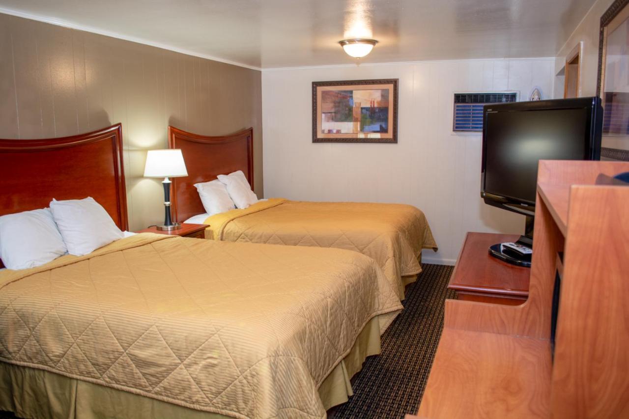 Oregon Motel 8 And Rv Park Klamath Falls Bagian luar foto